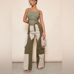 Pretty Little Thing Contrast‎ Panel Cargo Pants Khaki US 2 NWT IN PACKAGE